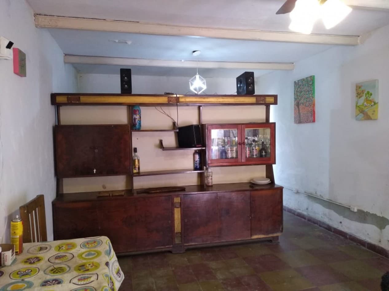 B° EL CORTE, CALLE JUAN BAUTISTA ALBERDI, ALDERETES - Vista 4