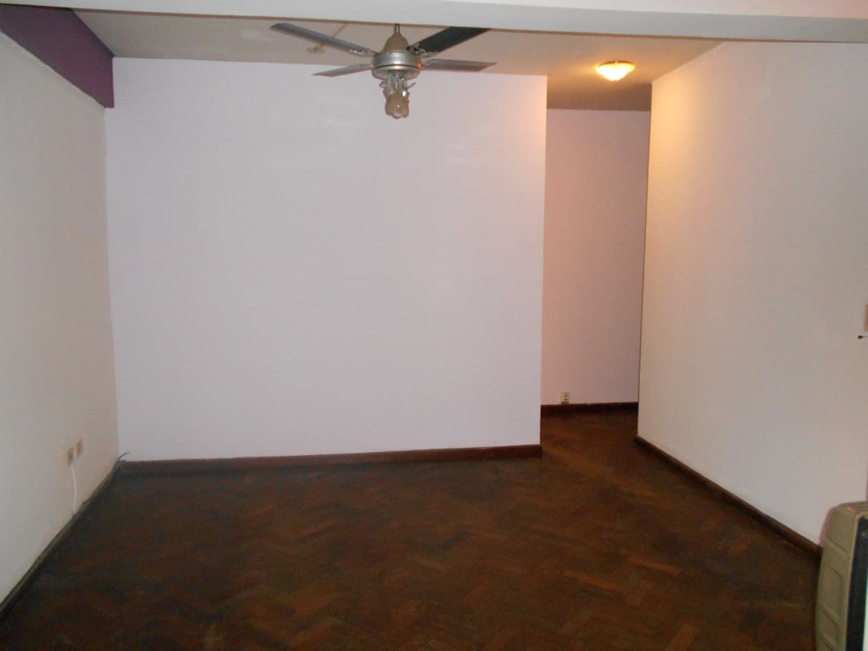 Av Salta no 137 Piso 5 Depto A - Vista 2