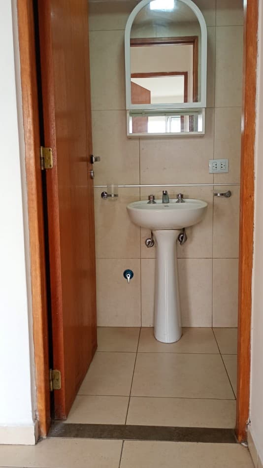 Av Mate de Luna no1530 - Vista 5